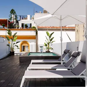 Lujoso Con Piscina Compartida 1 , Sevilla España